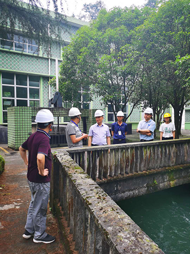 名称:玉管局局长李彦富到基层站开展调研
简介:玉管局局长李彦富到基层站开展调研
点击:8047